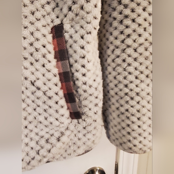 Simply Southern jacket, quarter zip, extra soft, large - Picture 7 of 7